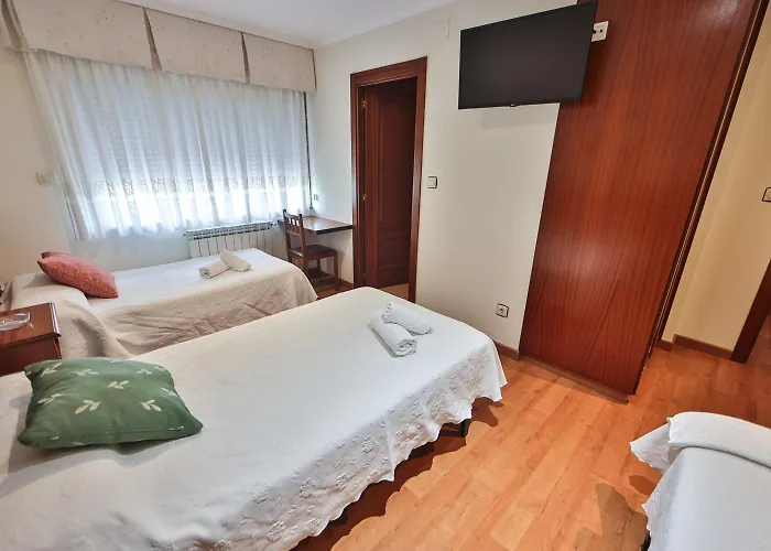 Santos 3*